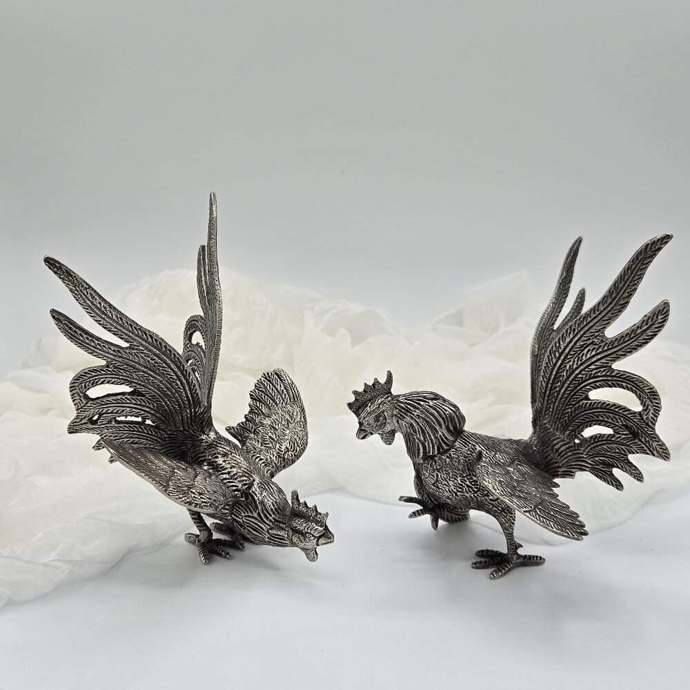 Pair of Vintage Metal Rooster Figurines – Intricate Pair of Fighting Cockerel